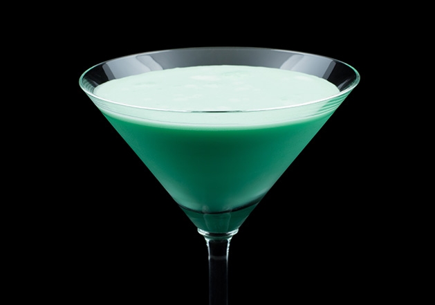 A creme de menthe holiday cocktail called a Mistletoe Kiss